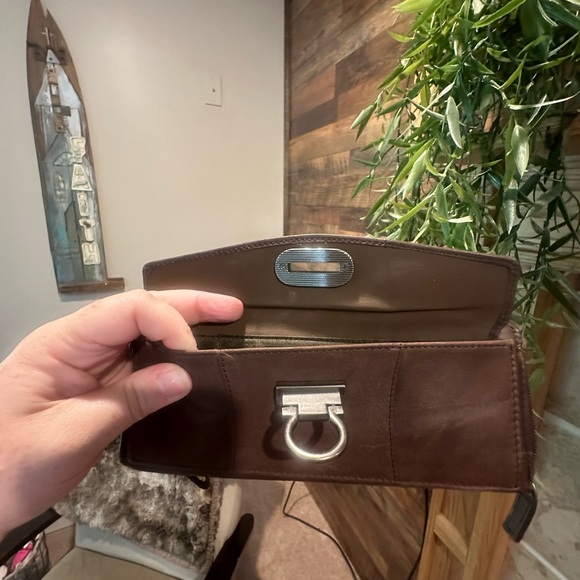 Wilson leather wristlet wallet - Picture 4 of 4